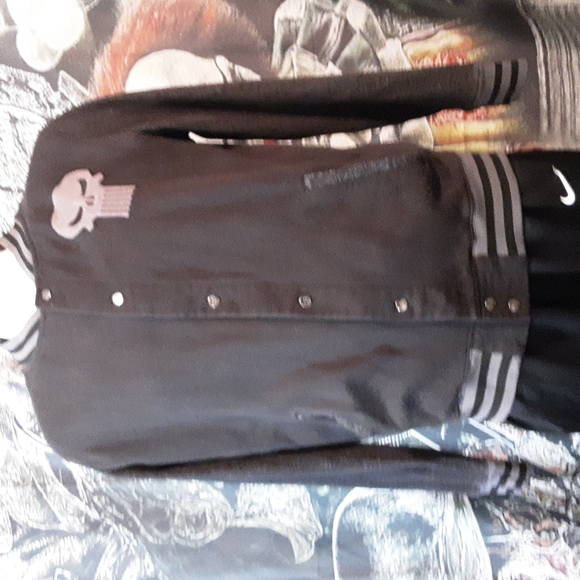 Coat - Picture 1 of 4